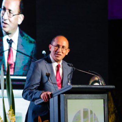 Chancellor Peter N Varghese AO speaks at the ceremony this week